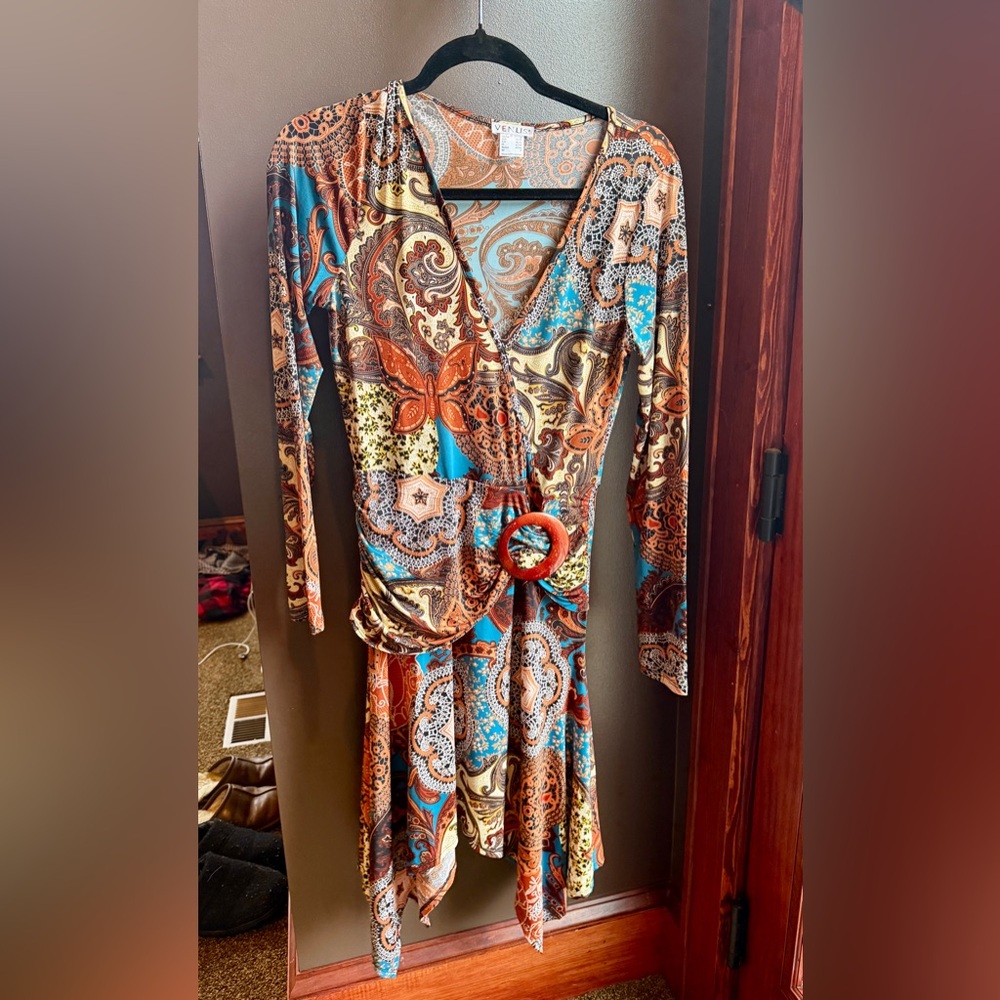 VENUS Multicolor Paisley Long Sleeve Dress
